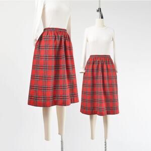 Vintage 70s Red Tartan Plaid Wool Blend Preppy Full Midi Skirt with Pockets S